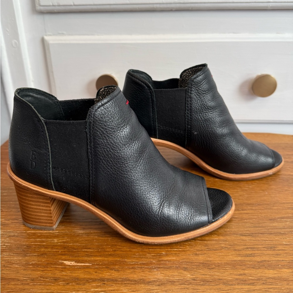 Ellen DeGeneres (ED) Samora Peep Toe Booties - Black Leather - Size 7.5